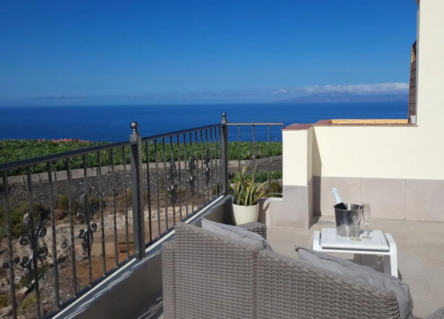 Casa Mariposa Guesthouse (Adults Only) Playa de San Juan  3*, Playa de San Juan (Tenerife) Spain